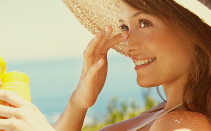 7-cuidados-com-o-cabelo-e-pele-no-verao